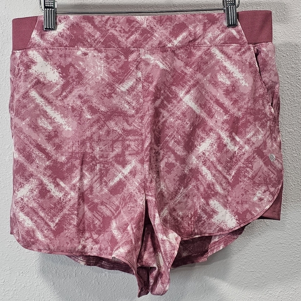 Traj3ctory Women’s Pink Excercise Running Jogging Active Shorts Size Large NWT